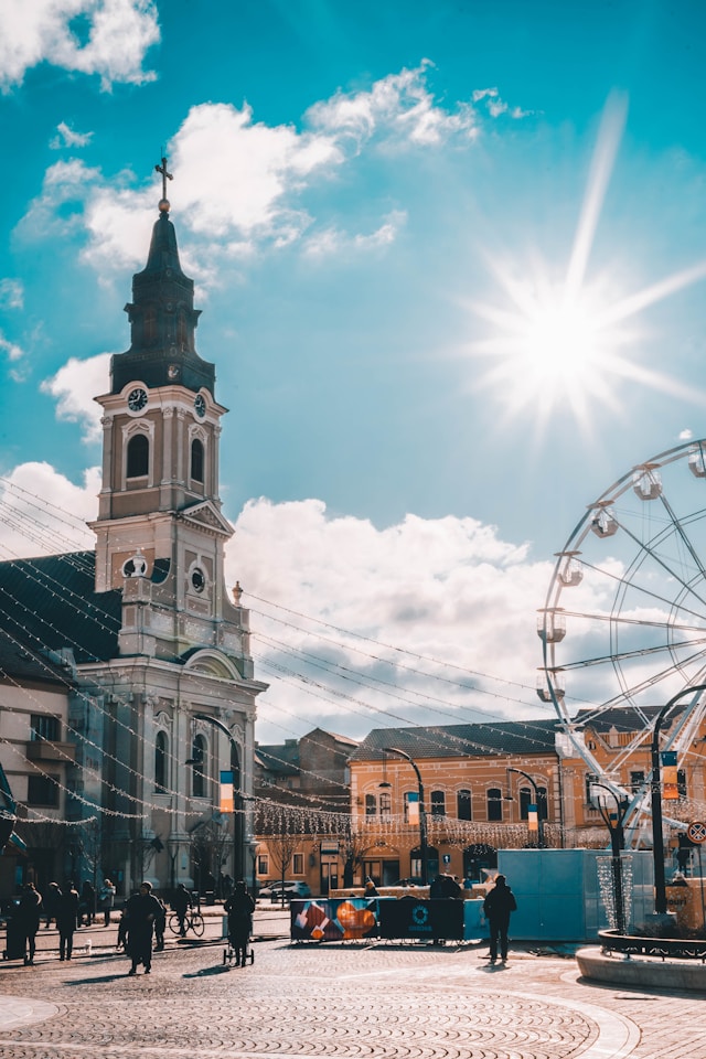 busy brokers. real estate industrial retail productie sibiu transilvania regional spațiu depozit hala productie închiriere proprietati imobiliare comerciale industrial retail office. servicii de intermediere și consultanță imobiliară și de afaceri pentru dezvoltatorii imobiliari, proprietarii de spații, clădiri, parcuri și terenuri, investitori și companii din domeniul industrial, retail, logistic și investment property